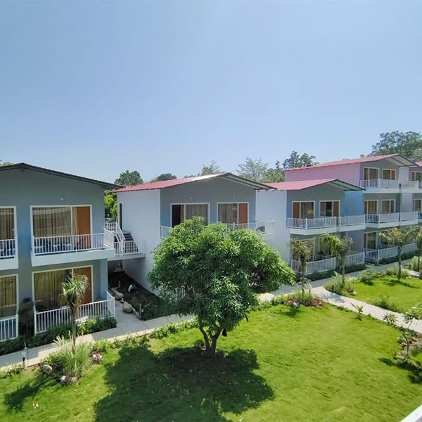 Hotels & Resorts in kyari village Jim Corbett